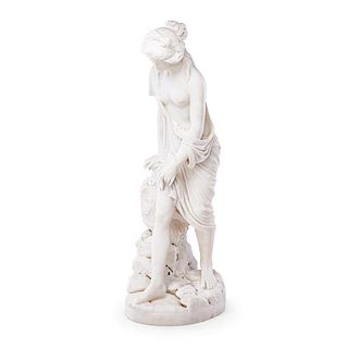 ITALIAN MARBLE SCULPTURE OF A CLASSICAL WOMAN