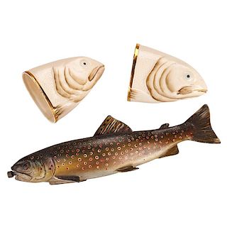 FISH-FORM STIRRUP CUPS AND LIGHTER