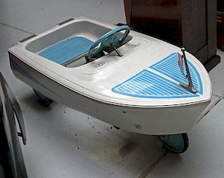 Restored Murray pedal car boat, fine condition and professionally done