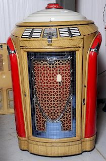 Seeburg Trash Can jukebox, working condition selection and color wheels, nice plastics, paint finish is near perfect.