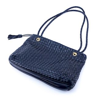 Bottega Veneta Black Leather Shoulder Bag With Tassel Pull. Gold Tone Hardware.