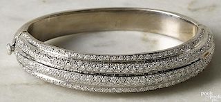 18K white gold and diamond bangle bracelet