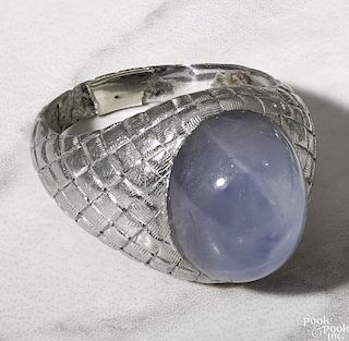 Platinum star sapphire ring