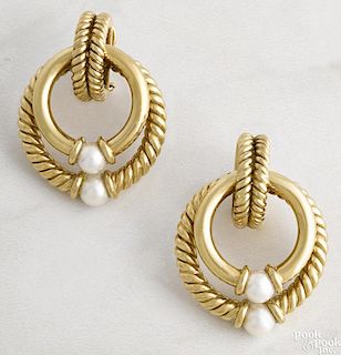 18K yellow gold door knocker style earrings