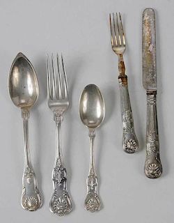 69 Pieces Assorted Shell Pattern Flatware