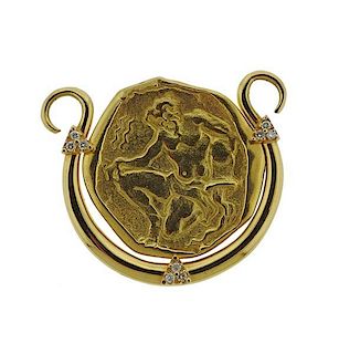 Cartier English Aquarius Zodiac Sign 18k Gold Pendant