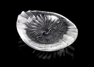 Lalique, a Nancy Cendrier pattern molded and frosted glass ash receiver