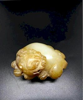 Chinese old Jade Beast, 6.8 x 4.9 cm