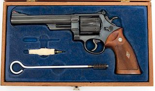 *Smith & Wesson Model 29 in Wood Case