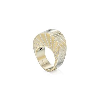 Vhernier Diamond Ring