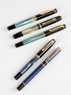 Lot of five vintage fountain pens