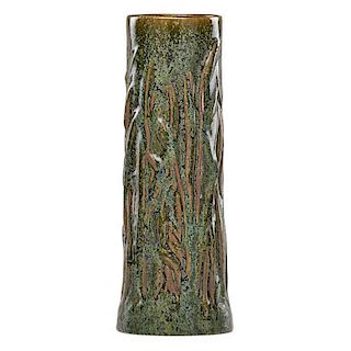 FULPER Rare Cattail vase, Verte Antique glaze