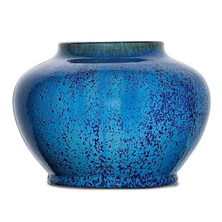 FULPER Large vase, Chinese Blue Crystalline glaze