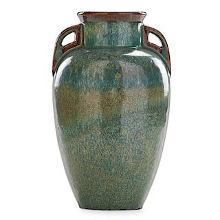 FULPER Vase with rare glaze