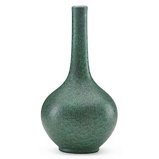 VAN BRIGGLE Vase