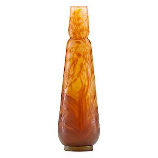 GALLE Fine wheel-carved cameo glass vase