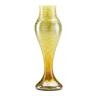 TIFFANY STUDIOS Early tall Favrile glass vase