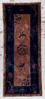 Chinese Art Deco Rug: 2' x 4'10''