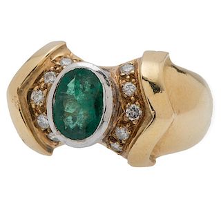 Emerald and Diamond Ring in 18 Karat Yellow Gold