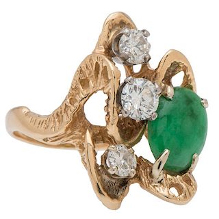 Jade and Diamond Ring in 14 Karat Yellow Gold