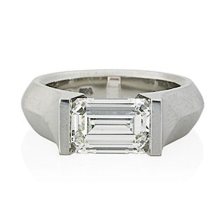 STEVEN KRETCHMER 3.01 CTS. DIAMOND & PLATINUM RING