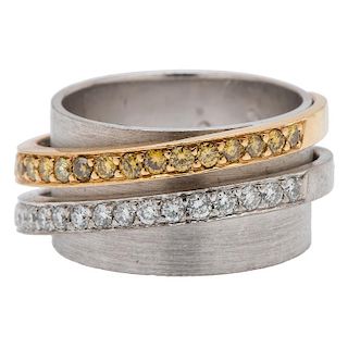 Yellow and White Diamond Ring in 18 Karat Gold