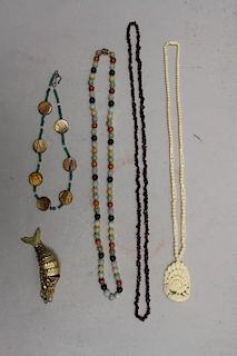 Lot of 4 Assorted Necklaces & 1 Articulated Fish