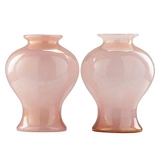 BAROVIER & TOSO Pair of large glass baluster vases