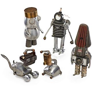FOLK ART Group of robots