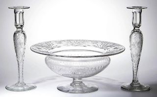 PAIRPOINT "COLIAS" CUT AND ENGRAVED THREE-PIECE CONSOLE SET