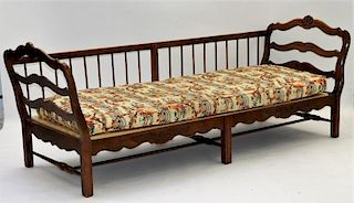Drexel French Rococo Style Carved Day Bed Settee