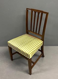 Hepplewhite Mahogany Side Chair