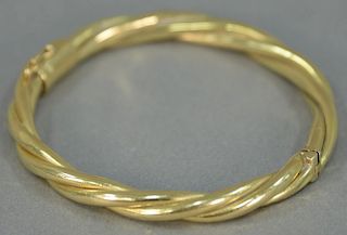 14K gold bangle bracelet. 14.6 grams