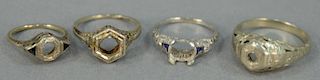 Lot of four rings including three 18K gold (10 grams) and one platinum (3.2 grams).