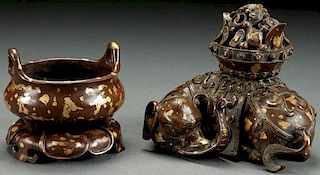 A PAIR OF CHINESE PATINATED AND GOLD SPLASHED