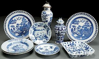 9 CHINESE EXPORT BLUE WHITE PORCELAIN