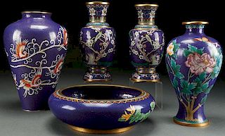 A FIVE PIECE GROUP OF CHINESE ENAMELED CLOISONNÉ