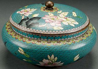 A GOOD VINTAGE CHINESE CLOISONNÉ BRONZE COVERED