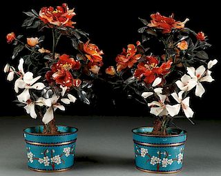 A PAIR OF CHINESE CLOISONNÉ AND CARVED HARDSTONE