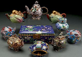A TEN PIECE GROUP OF CHINESE ENAMELED CLOISONNÉ