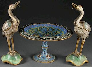 A THREE PIECE GROUP OF CHINESE CLOISONNÉ ENAMELED