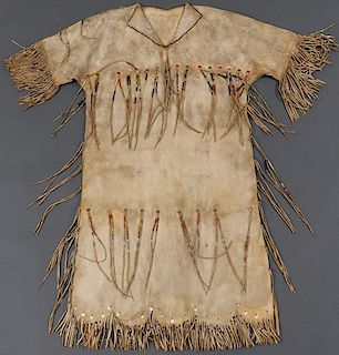 A PLATEAU ELK HIDE DRESS, CIRCA 1910