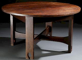 AN ARTS AND CRAFTS STYLE LOW TABLE, EARLY 20TH C