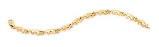 A 14 Karat Yellow Gold Vail Bear Motif Bracelet, The Golden Bear, 10.50 dwts.