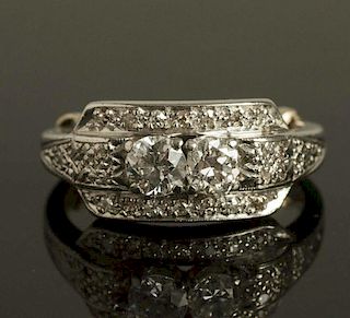 Lady's Platinum Diamond Ring