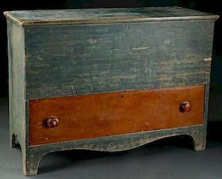 AN EARLY AMERICAN PINE BLANKET CHEST