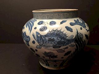 A Fine Large Chinese Yuan/Ming style Blue and White Jar, 8" dia.
