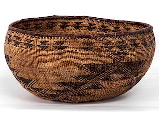 AN EXCEPTIONALLY LARGE CALIFORNIA INDIAN BASKET
