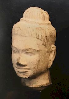 Hardstone Head, Khmer, 10/12th Century