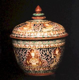Bencharong Covered Bowl, Thailand, 18/19th Century